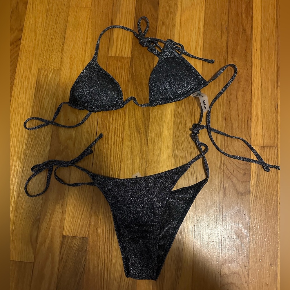 black and silver triangle bikini